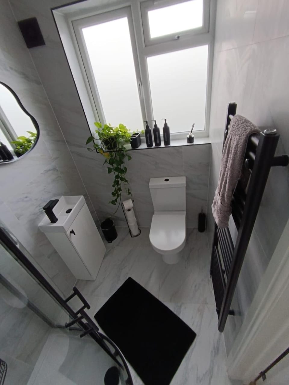 Shower, Toilet, Bathroom