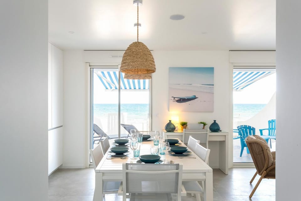 Sublime appartement face à la mer avec accès plage Apartment in Palavas-les-Flots