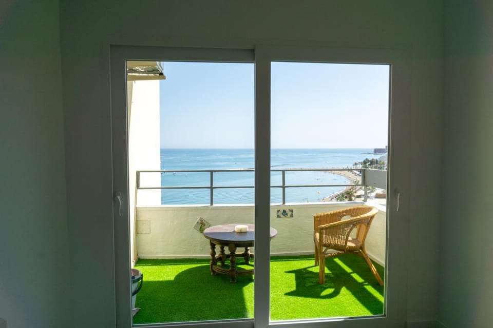 Balcony/Terrace, Seating area, Dining area, Sea view