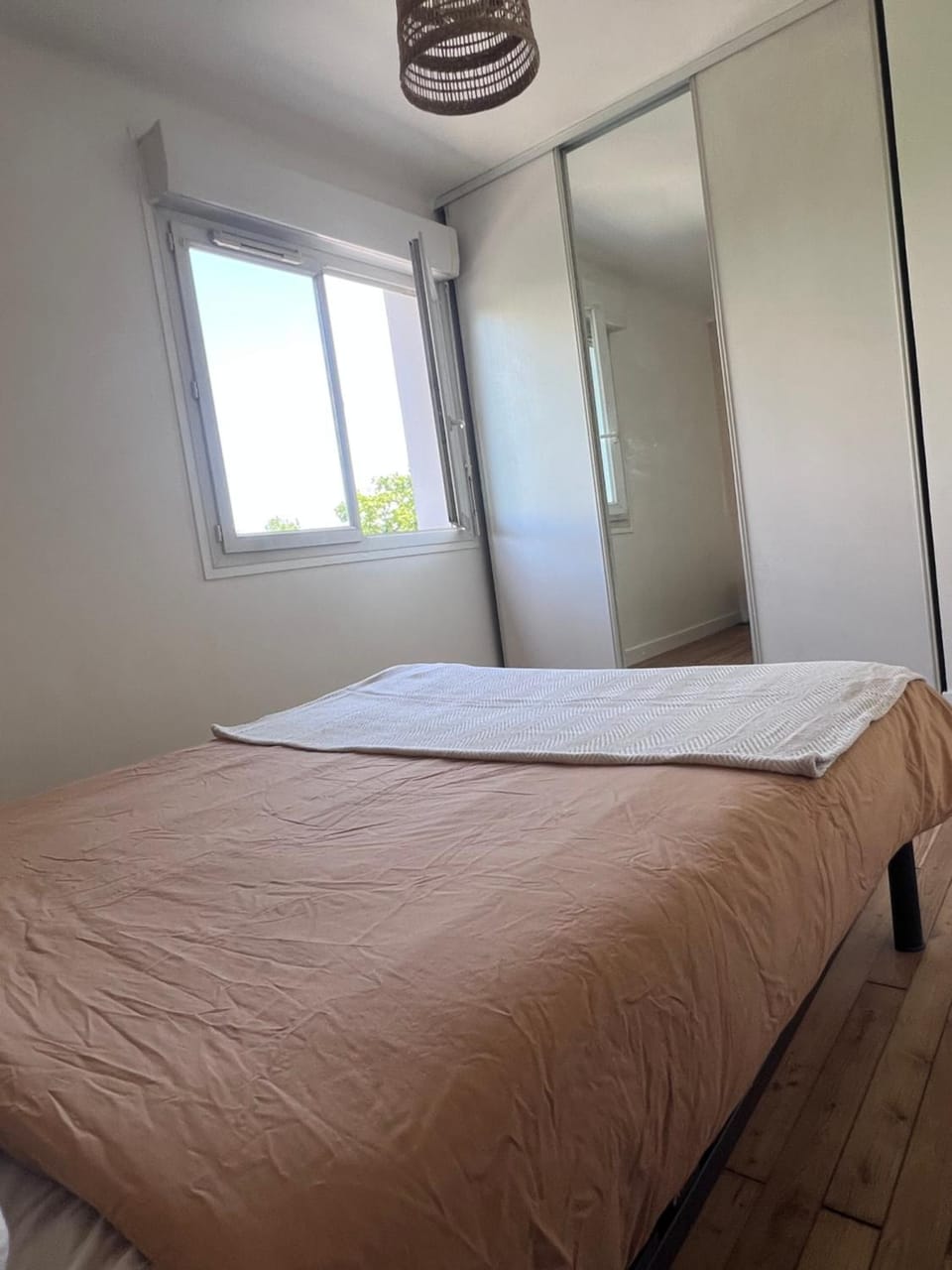 Appartement cosy proche gare Apartment in Toulouse