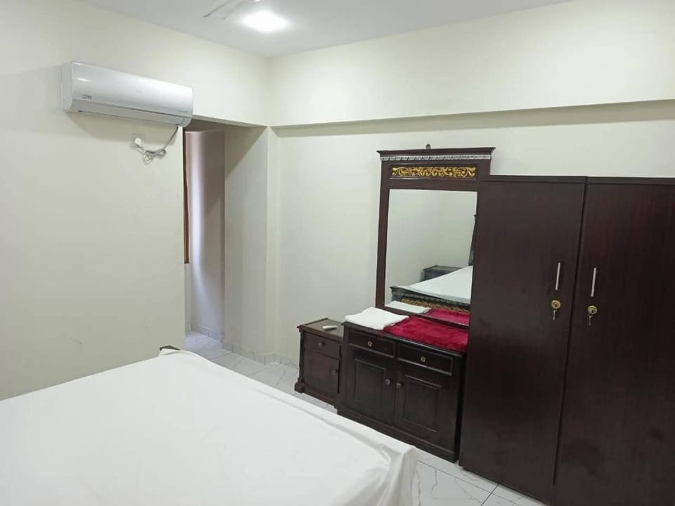 Fully furnished Studio Appartment Apartment in Karachi