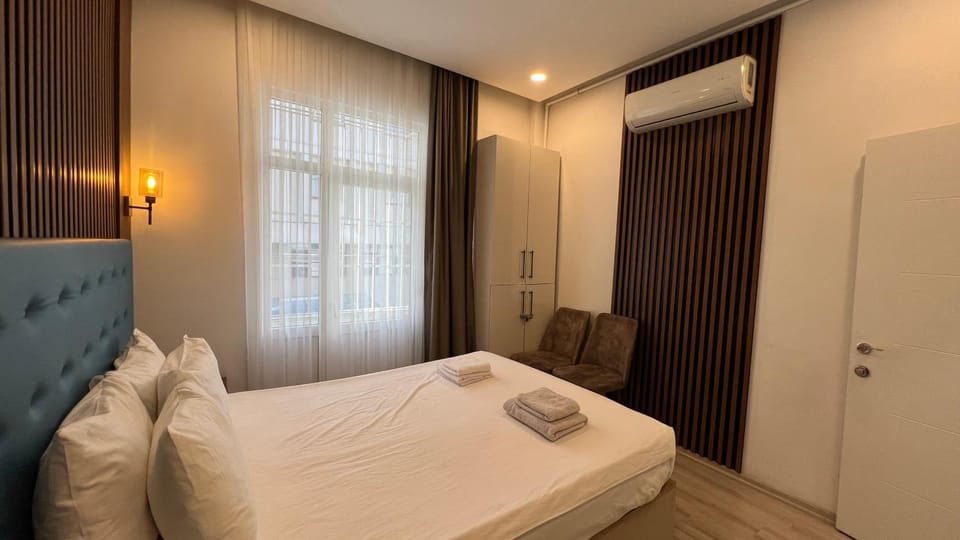 Taksim Square Luxury 4BR Next to Hotels Perfect for Families & Groups Apartment in Istanbul