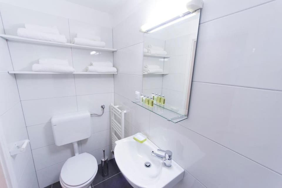 Orange Studio City center Apartment in City of Zagreb
