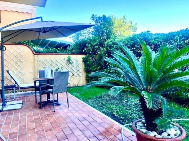 Garden, Garden view