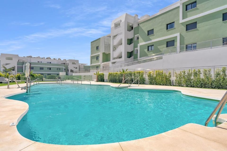 Day, Pool view, Swimming pool