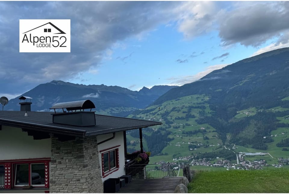 Ferienwohnung Alpenlodge 52 Apartment in Tyrol