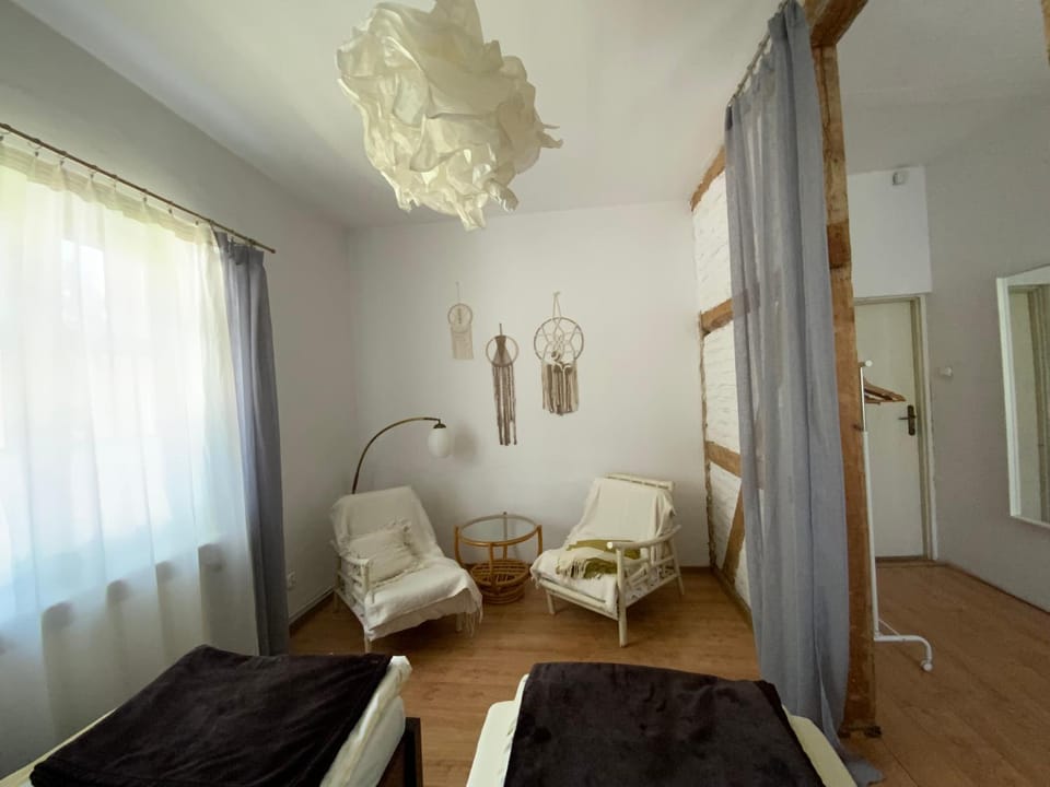 Photo of the whole room, Seating area, Bedroom