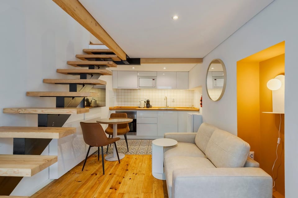 Kitchen or kitchenette, Living room, Seating area, Dining area, minibar