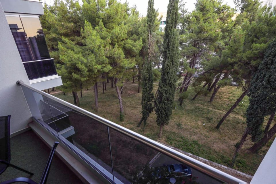 Day, Natural landscape, View (from property/room), Balcony/Terrace, Garden view