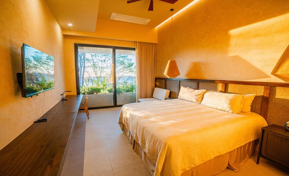 Casa Lagom, Luxurious Oasis with Infinity Pool! Villa in Guanacaste Province