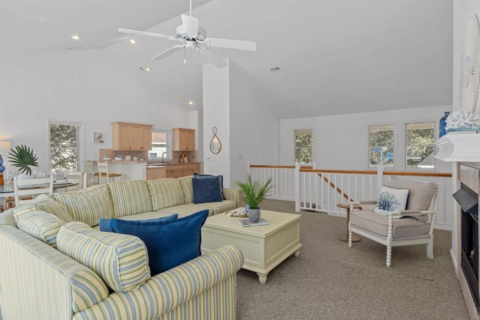 Limoncello Grove Formerly Moondance House in Corolla