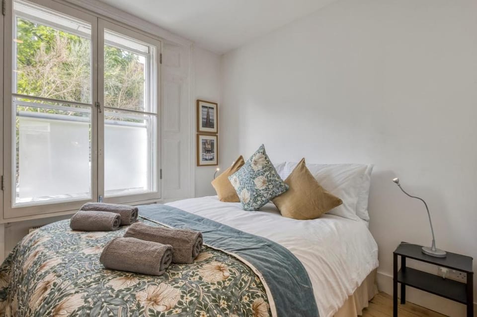 An Architect's Home - Vauxhall 1 Bed Apt - Zone 1 Apartment in City of Westminster