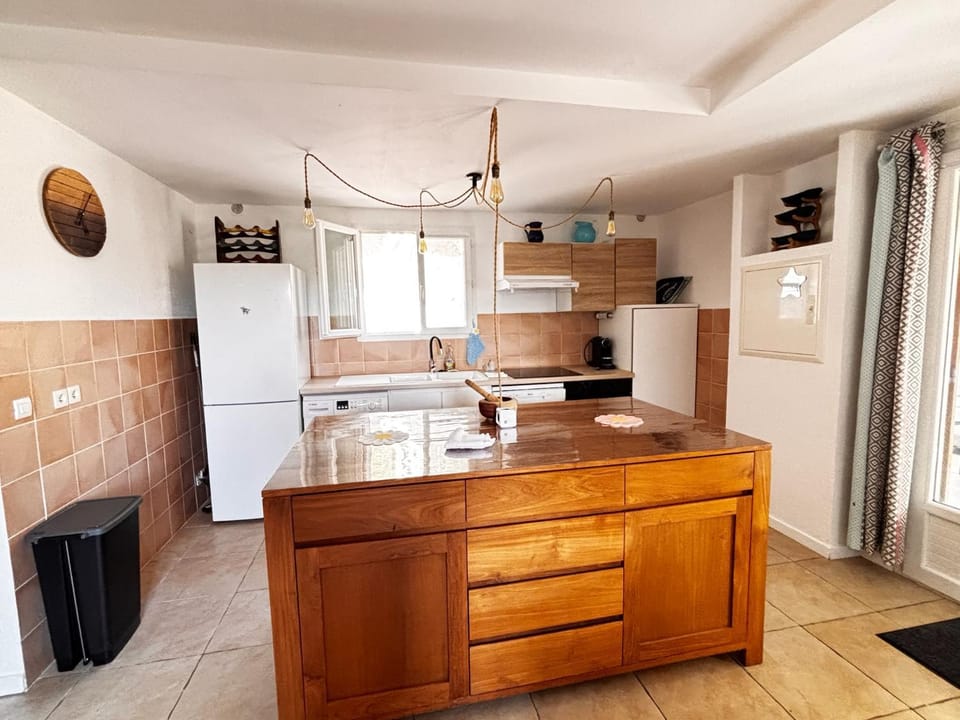 La Villa Maquis House in Bonifacio