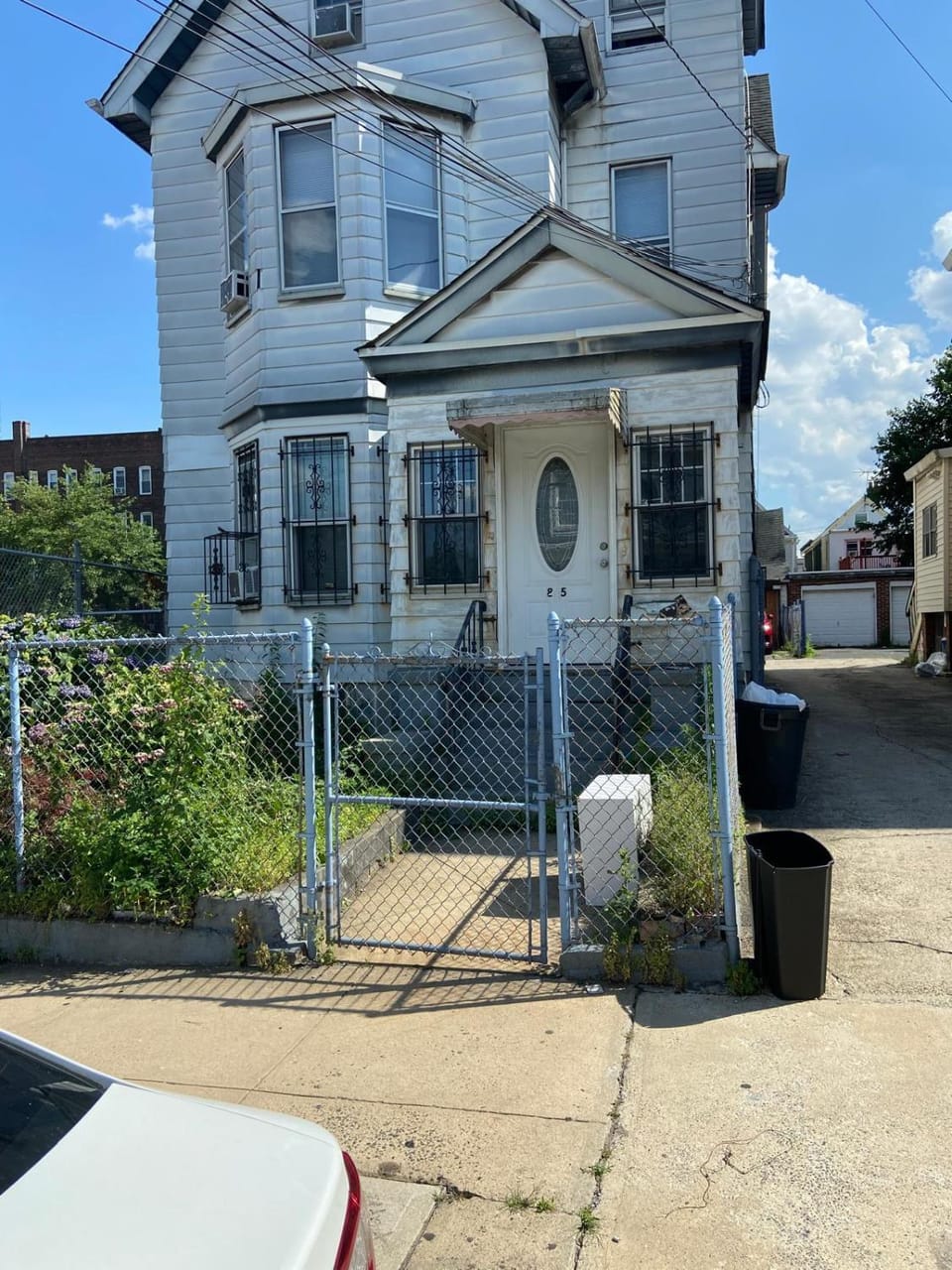 C Jay Homes 6 minutes Walk to Journal square Vacation rental in Jersey City