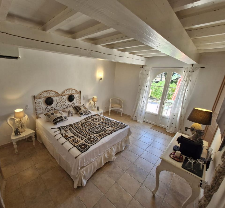 Bastide des Oliviers Bed and Breakfast in Provence