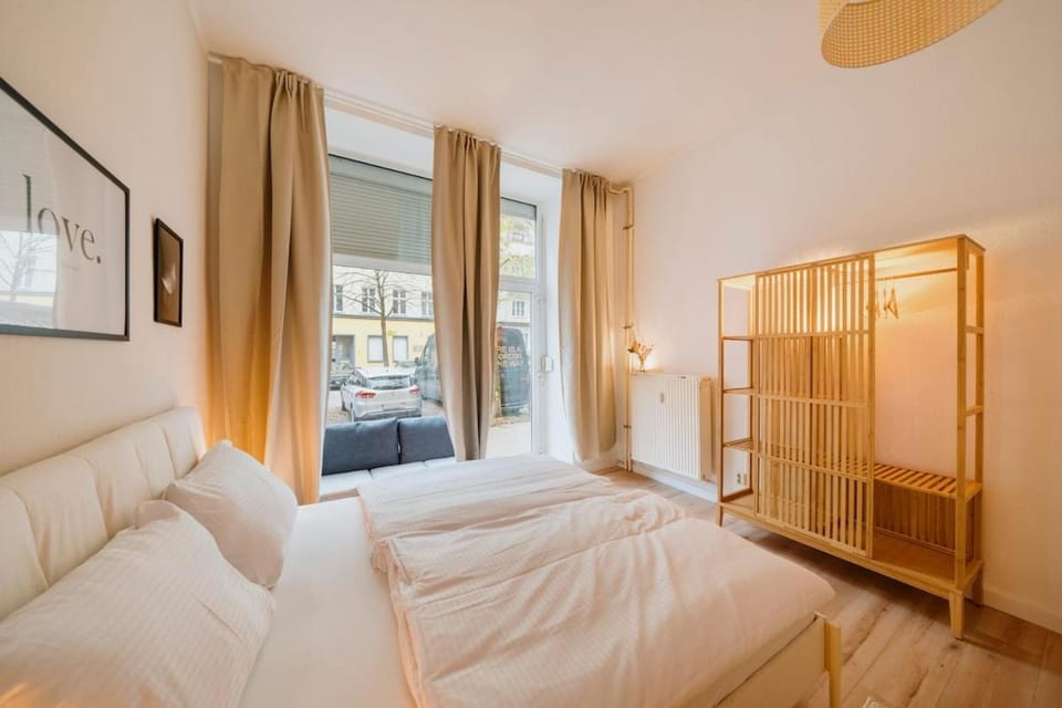 Spacious 2-Bedroom in the Heart of Friedrichshain Apartment in Berlin