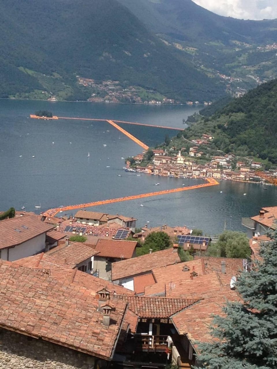 Nearby landmark, Natural landscape, Lake view, Mountain view