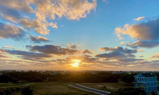 A Pointe Of View Apartment in Corolla