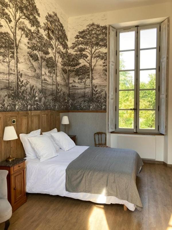 Château de la Mothe Bed and Breakfast in Orléans