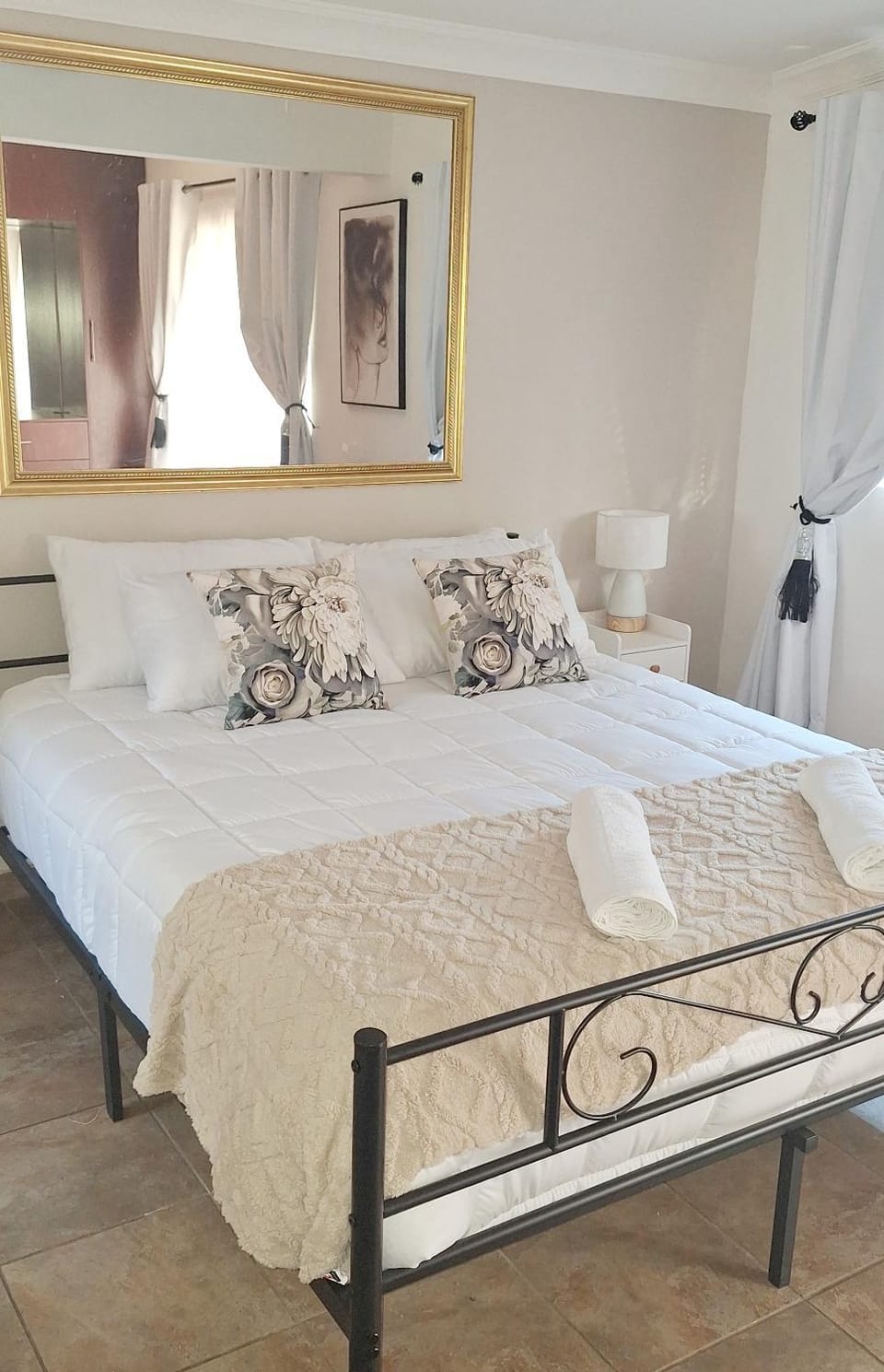 Chrysantimum Guest Apartment Bed and Breakfast in South Africa