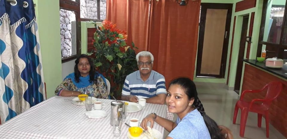 Restaurant/places to eat, Food and drinks