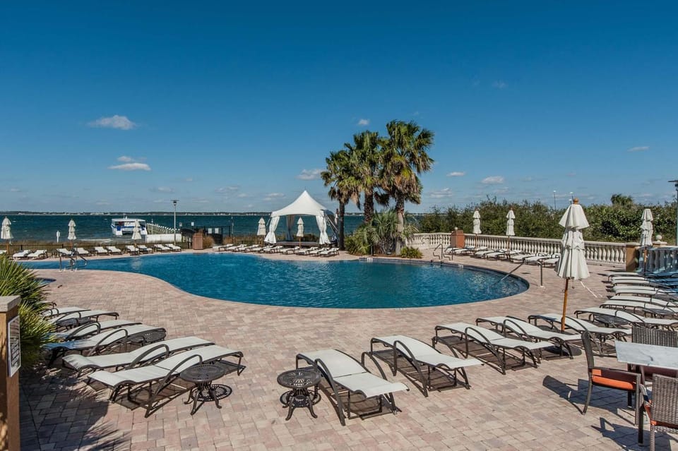 Portofino Island Resort 1-1708 House in Pensacola Beach