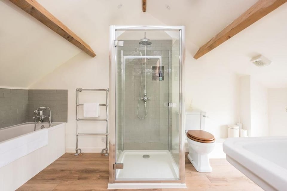 Cosy cottage with stunning views, close to Ludlow Apartment in Wales