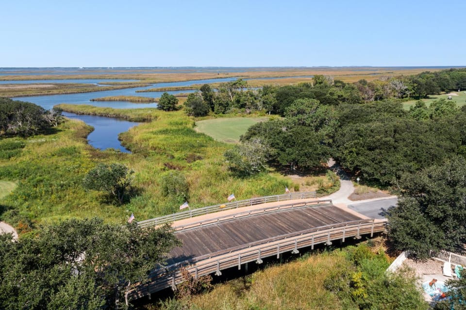Afternoon Tee House in Corolla