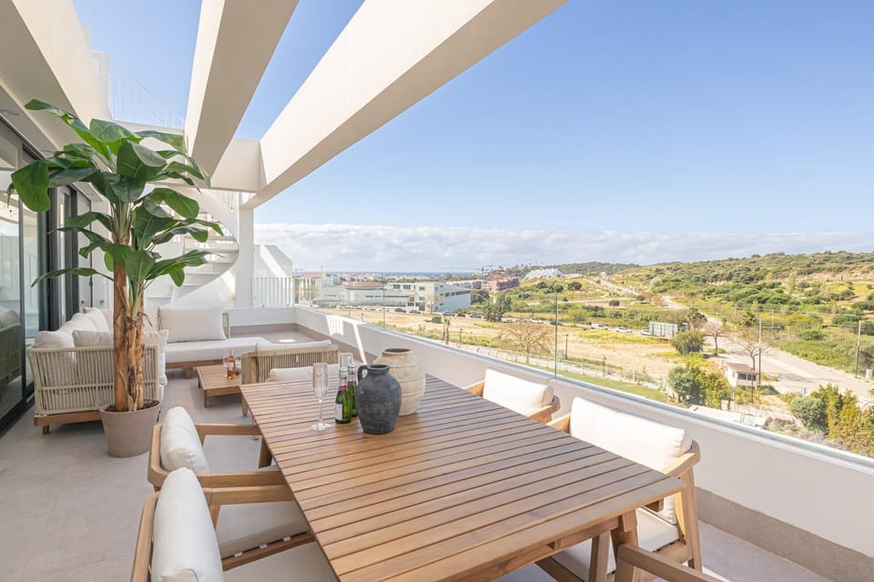 Patio, Day, Solarium, Balcony/Terrace, Balcony/Terrace, Dining area, Mountain view, Sea view