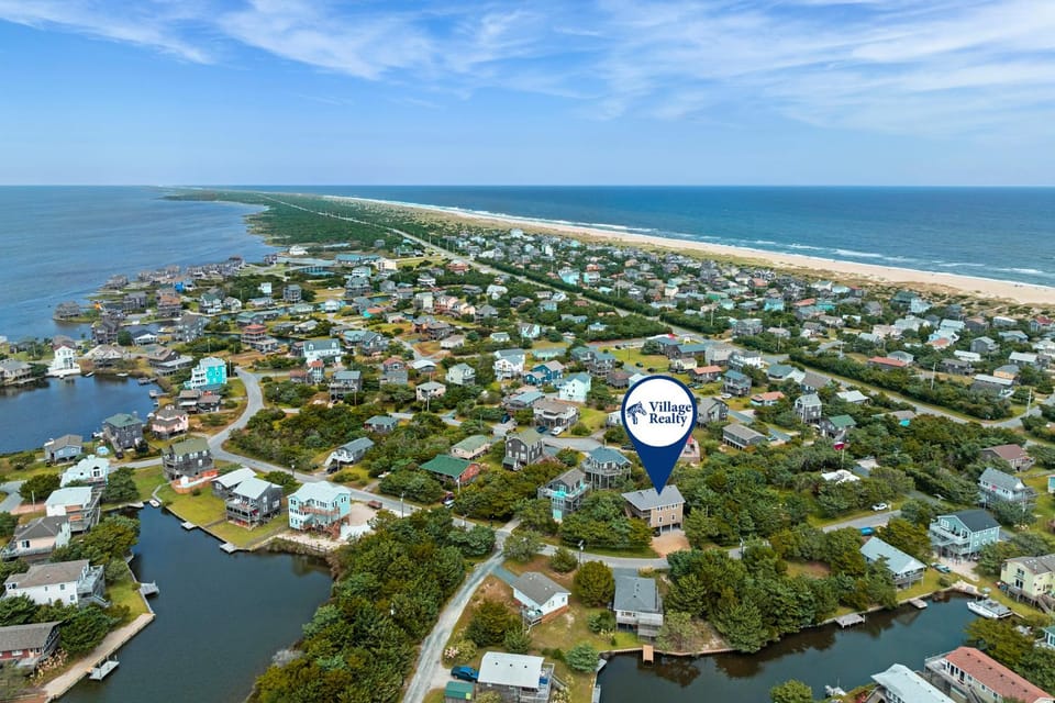 Pompano Place House in Avon
