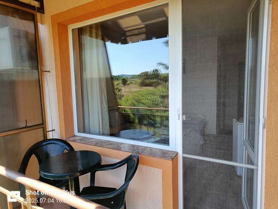 View (from property/room), Balcony/Terrace