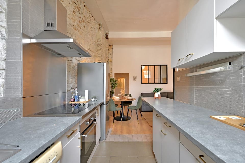 Meals, kitchen