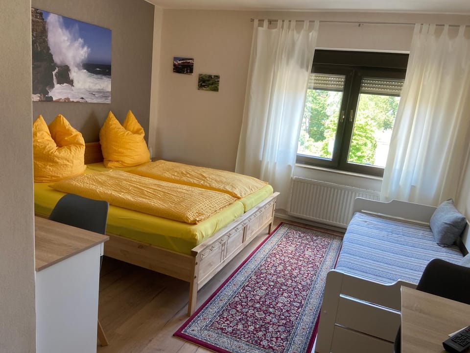 Pension Casa Rosa Bed and Breakfast in Mannheim