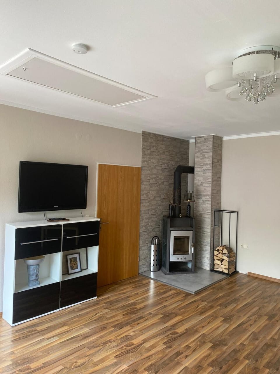 Communal lounge/ TV room, TV and multimedia