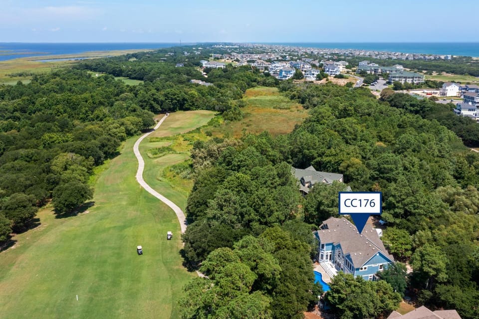 Beach ParTee Time House in Corolla