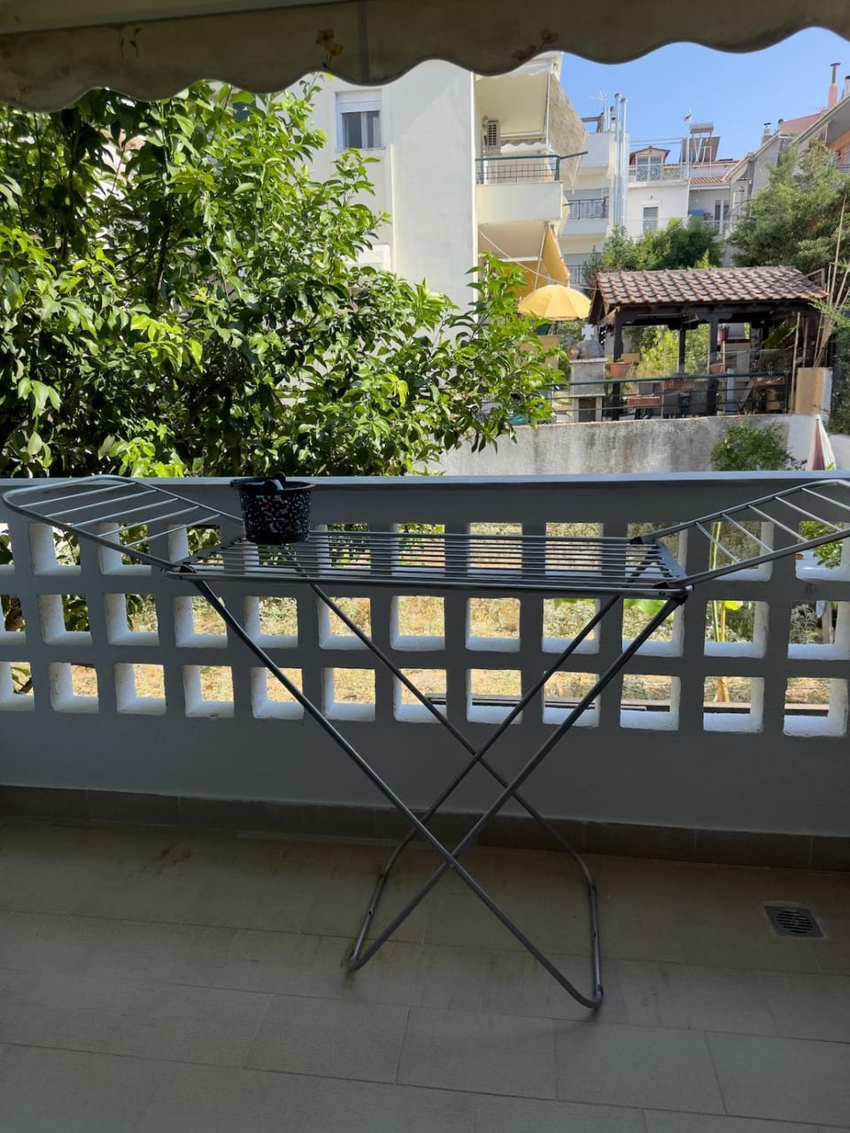 Patio, Day, Natural landscape, Balcony/Terrace
