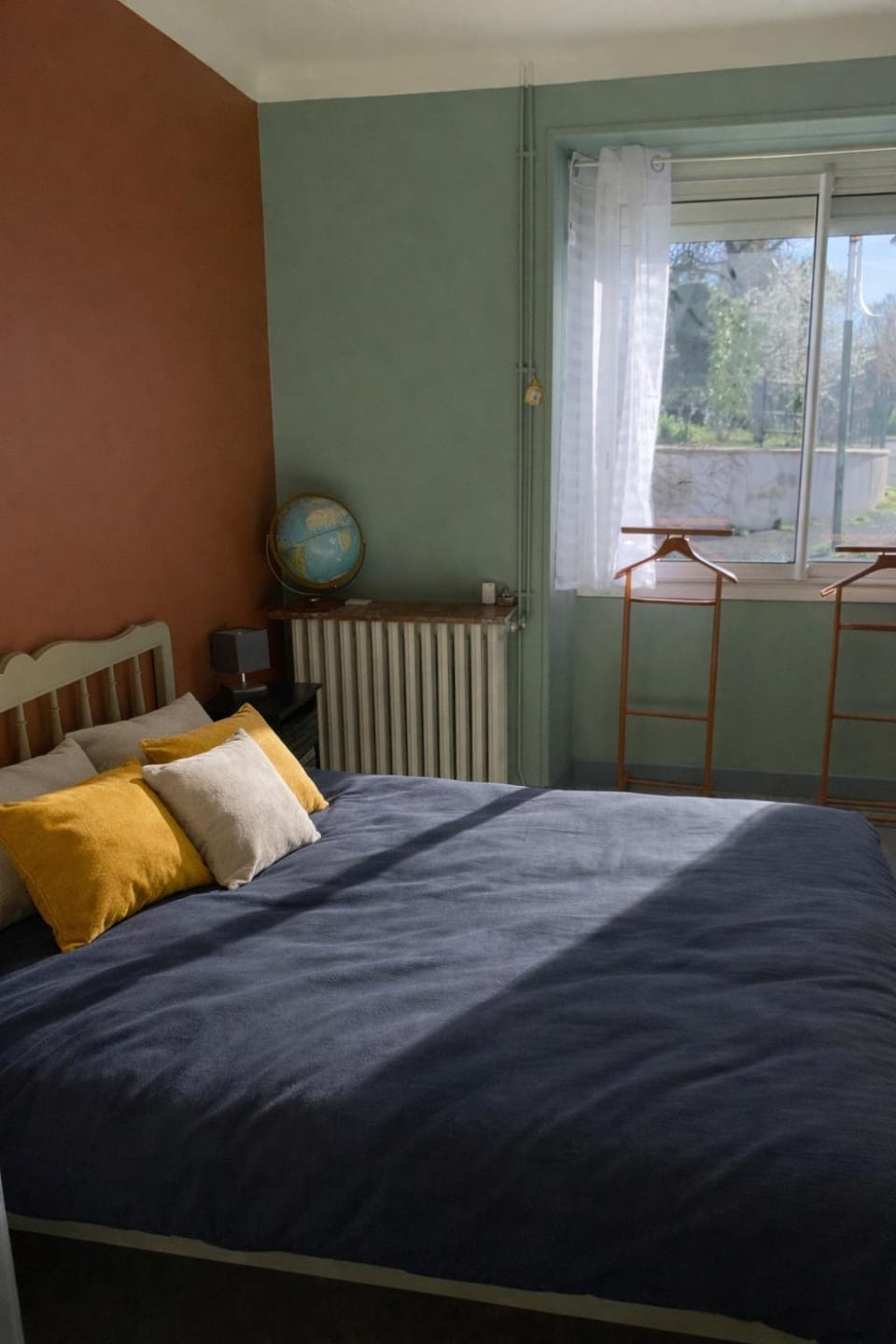 Chambre cosy avec salle de bain privée et piscine au calme Vacation rental in Villeneuve-sur-Lot