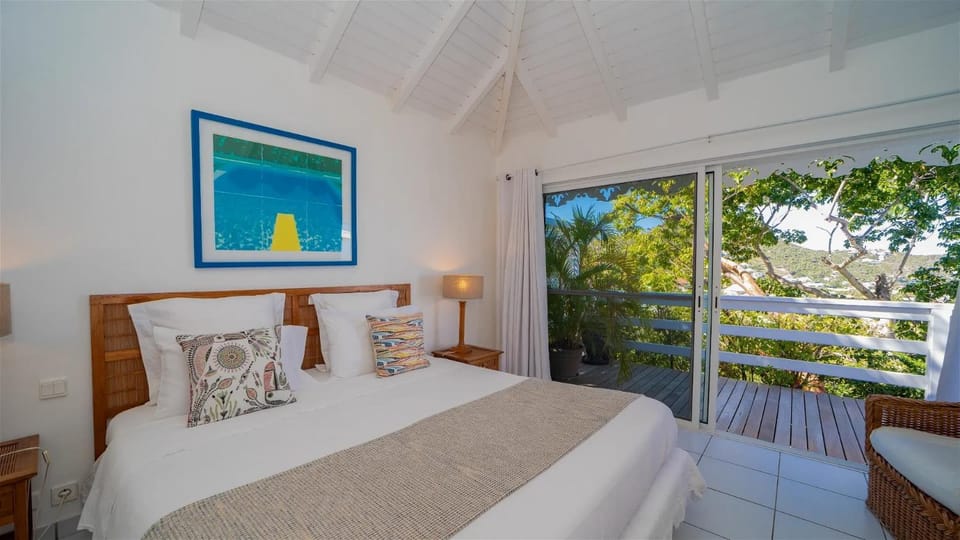 Comfortable Villa With Views Over Lorient Bay Villa in Gustavia