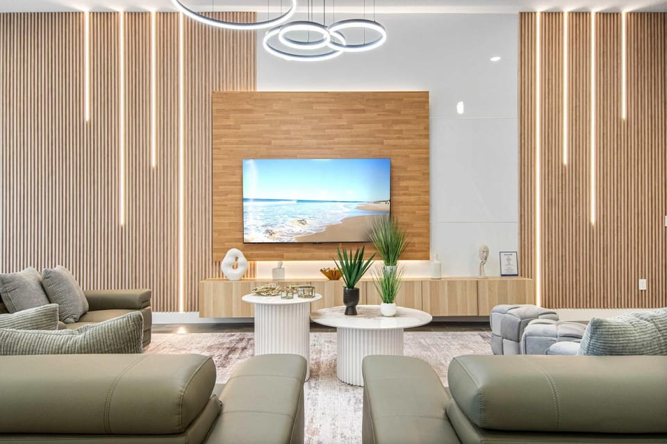 TV and multimedia, Living room, Seating area