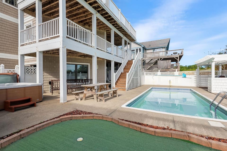 And Breathe House in Corolla
