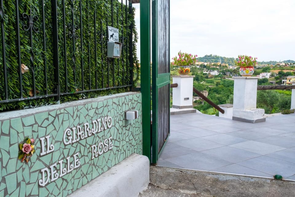 Facade/entrance, View (from property/room), Parking