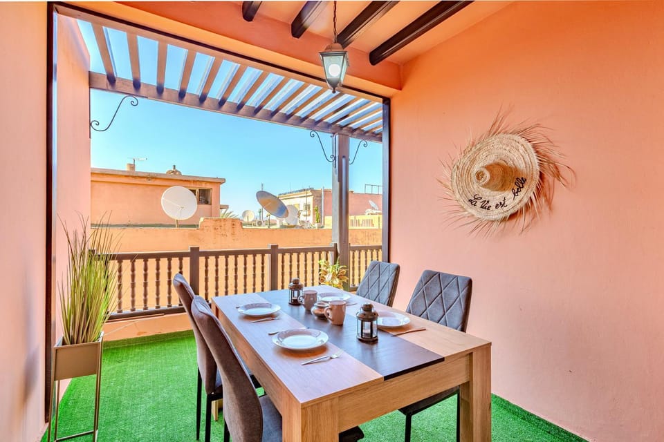 Stylish Apartment with Terrace Central Marrakech Apartment in Marrakesh