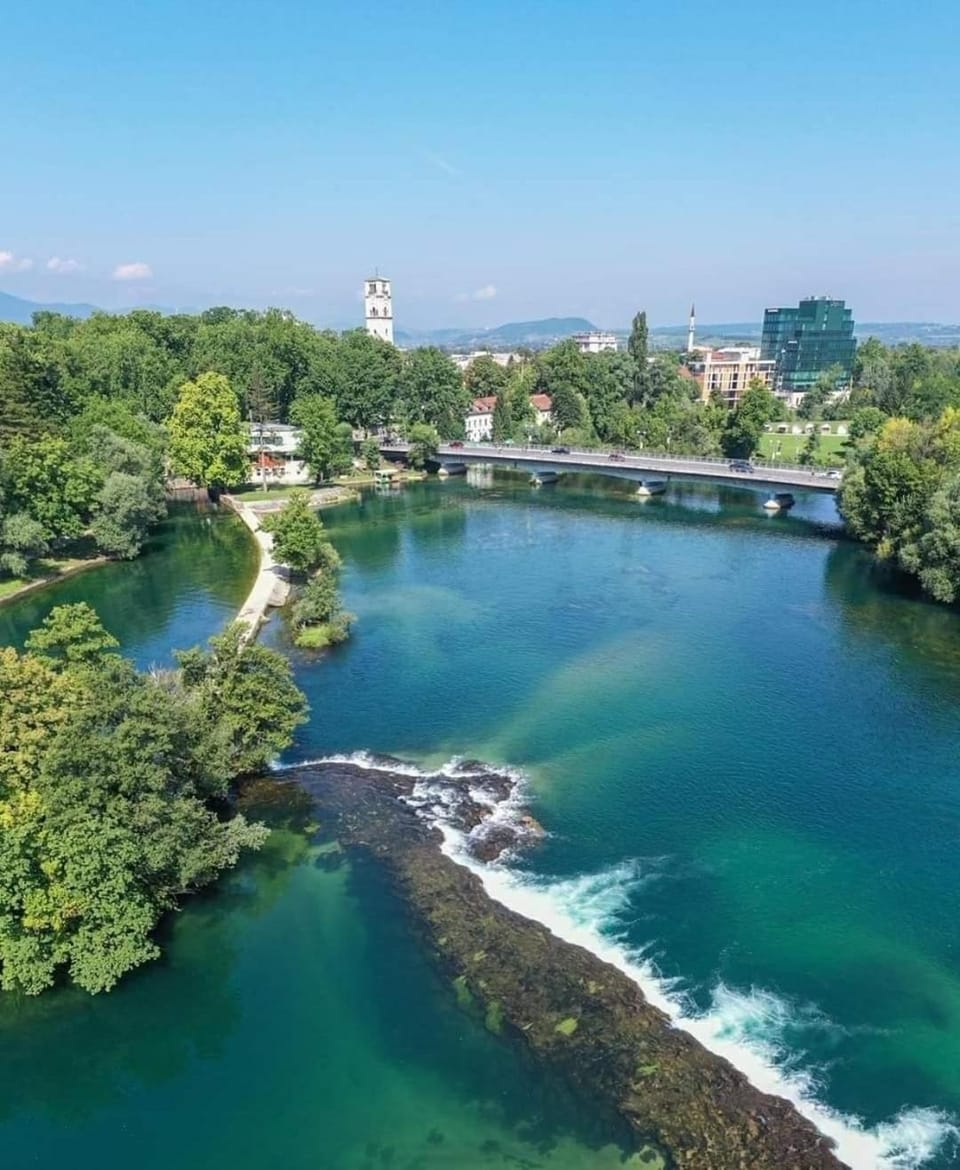 Bird's eye view, City view, River view