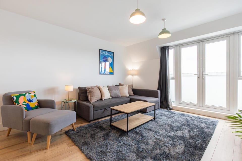 Balcony/Terrace, Living room, Seating area, Dining area