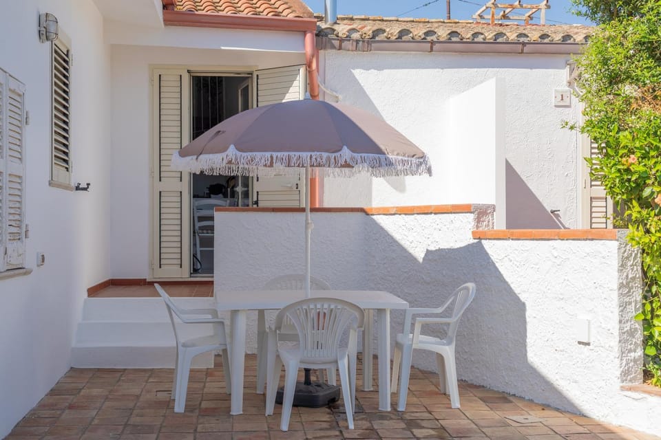 Domu Istella - A House in Sardinia
