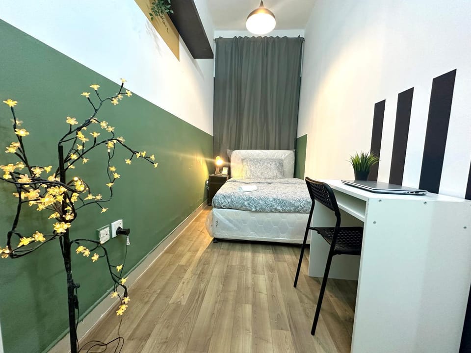 Passion Nest Room in Barsha Heights Tecom Vacation rental in Dubai