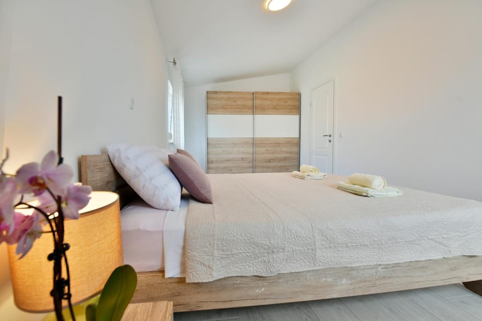 New Bibaj apartaments - 350m Strand, Beach, Spiaggia Apartment in Poreč