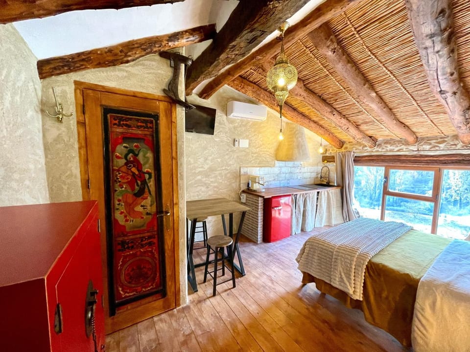 Property building, Living room, Bedroom