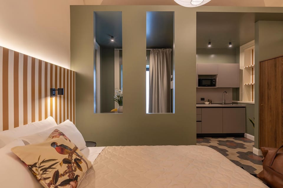 Bed, Kitchen or kitchenette, Photo of the whole room, Bedroom, wardrobe