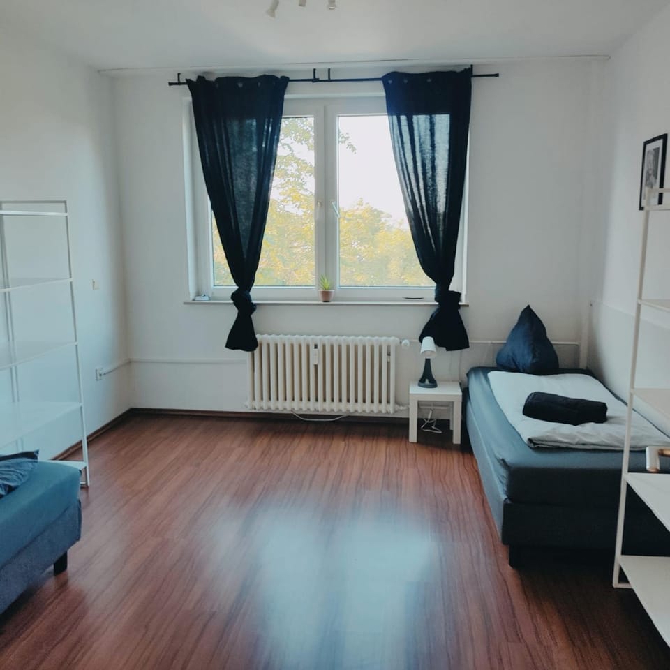 Monteurwohnung Ferienwohnung Duisburg Grenze Düsseldorf Apartment in Duisburg